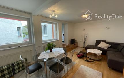 3-izb. byt na Okánikovej