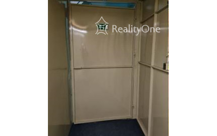 Boxy, kontajnery, sklady