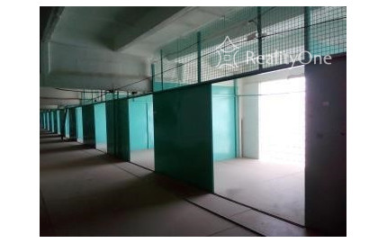 Boxy, kontajnery, sklady