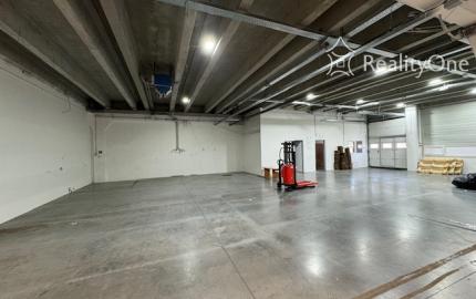 Sklad 150 m2 na Starej Vajnorskej