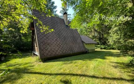 Chata v Plaveckom Štvrtku