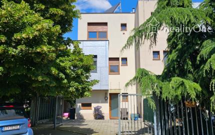 Rodinný dom na Jurskej