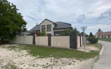 Luxusná vila v Rajke