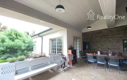 Luxusná vila v Rajke