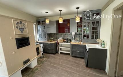 Luxusná vila v Rajke