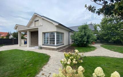 Luxusná vila v Rajke