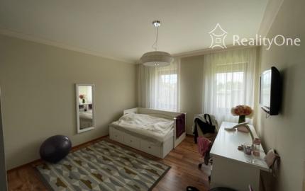 Luxusná vila v Rajke