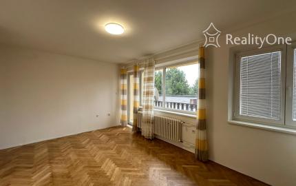 Izba iba  pre muža na prenájom Vrakuňa