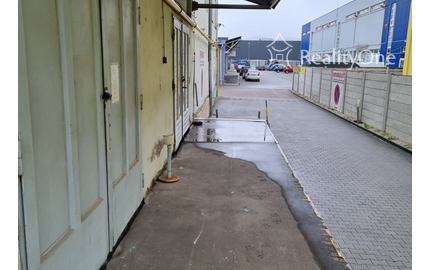 Sklady o výmere: 2-5 m2, 16 m2, 18 m2, 52 m2