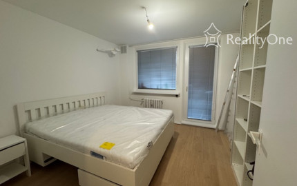 PRIPRAVUJEME: 4-izb. byt na Lachovej v Petržalke