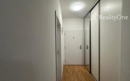 KOLOSEO - 2-izbový byt na prenájom