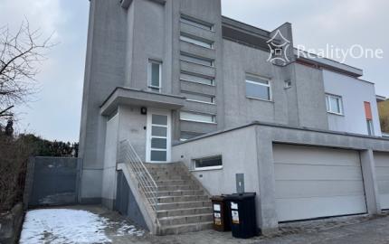 Rodinný dom v Dúbravke