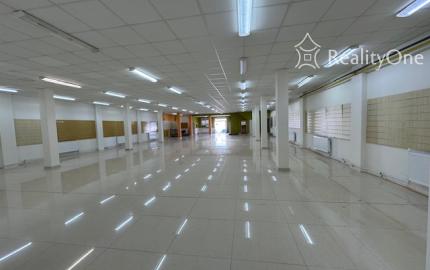 Sklad 460 m2 St. Vajnorská