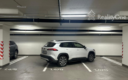 Parking v SKY PARK TOWER