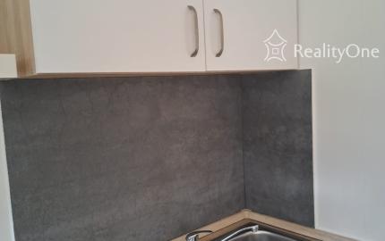 Garsónka na Kramároch s terasou