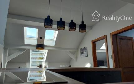 Priestranný apartmán v Dolnom Smokovci - Vysoké Tatry