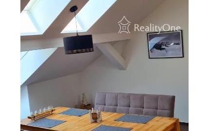 Priestranný apartmán v Dolnom Smokovci - Vysoké Tatry