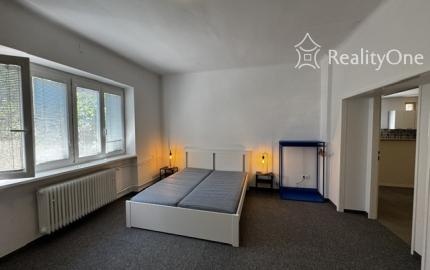 Royova ul. na Kramároch, 3-izbový byt