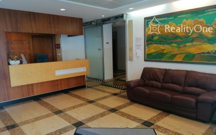 Kancelárie pri OC Centrál