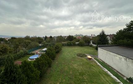 Izba iba  pre muža na prenájom Vrakuňa