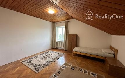 Izba iba  pre muža na prenájom Vrakuňa