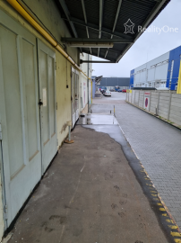 Sklady o výmere: 2-5 m2, 16 m2, 18 m2, 52 m2