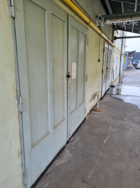 Sklady o výmere: 2-5 m2, 16 m2, 18 m2, 52 m2