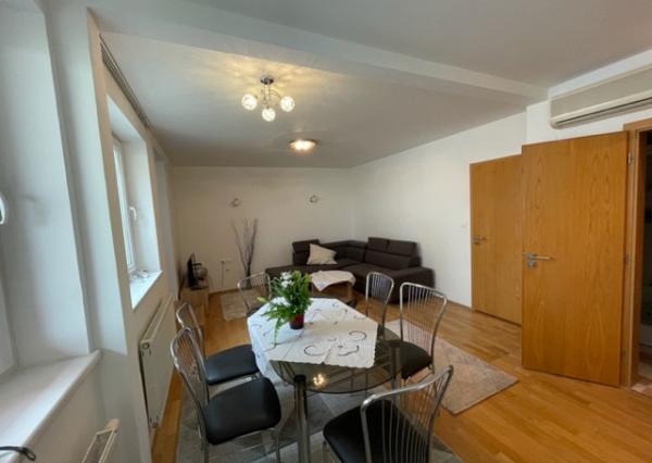 3-izb. byt na Okánikovej