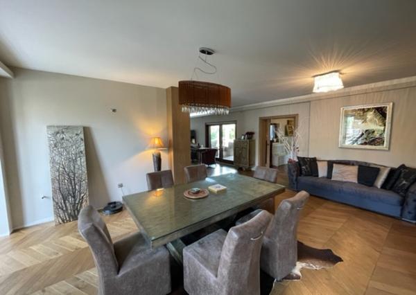 Luxusná vila v Rajke