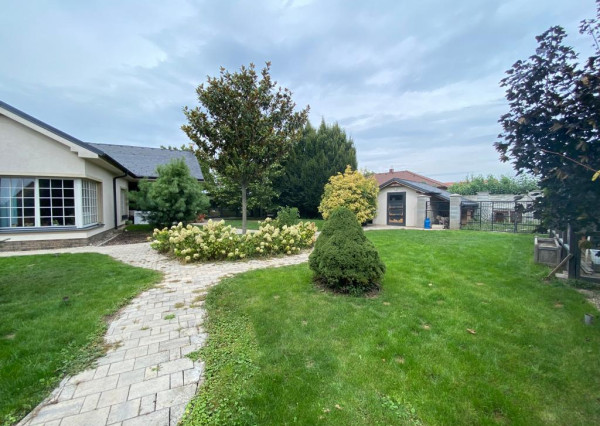 Luxusná vila v Rajke