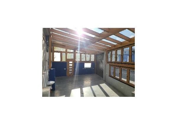 Showroom, predajňa, sklad, kancelária