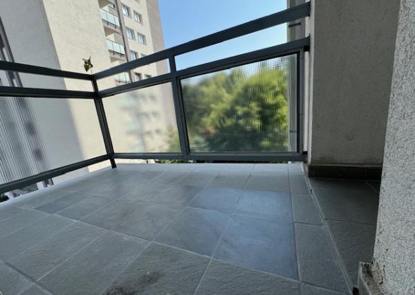 BEZ PROVÍZIE: 2-izb. byt na Svetlej na hradnom kopci