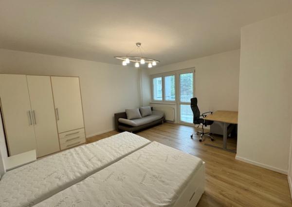 BEZ PROVÍZIE: 2-izb. byt na Svetlej na hradnom kopci