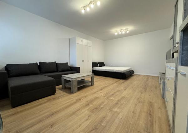 BEZ PROVÍZIE: 2-izb. byt na Svetlej na hradnom kopci