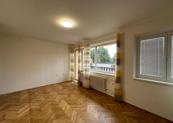 Izba iba  pre muža na prenájom Vrakuňa