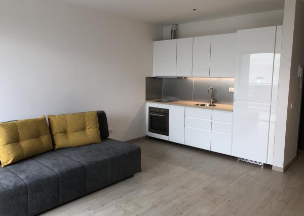 Tehelné pole - 1 izb. byt na Bajkalskej ul.