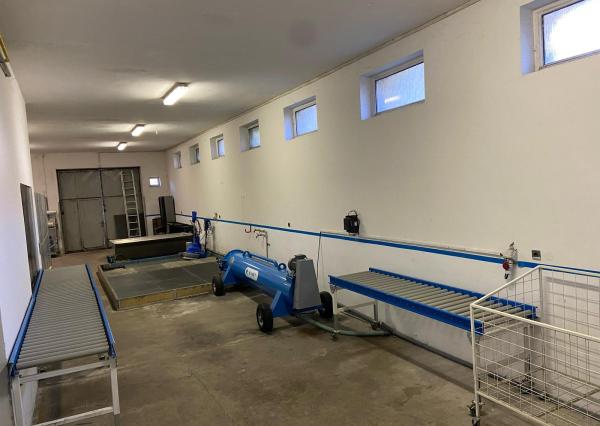 Sklad 160 m2 na Mostnej vo Vrakuni