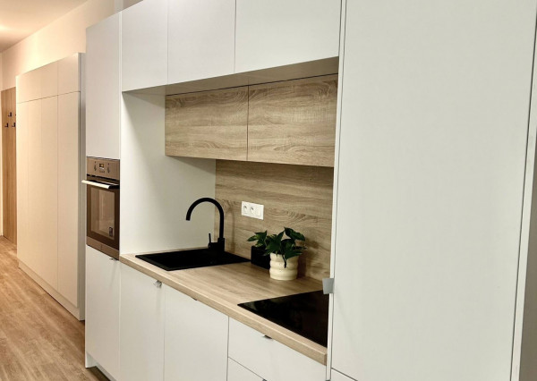 Zariadený 2-izb. byt v historickom centre