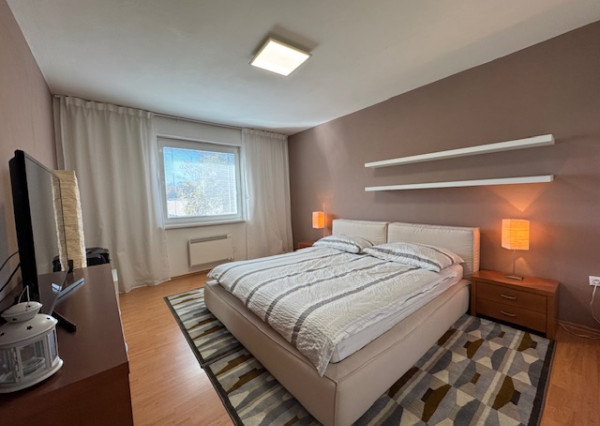 Veľkometrážny 2-izb. byt na Pionierskej v Novom Meste