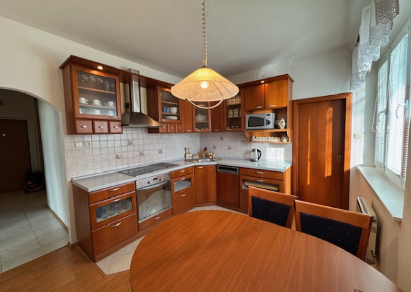 Veľkometrážny 2-izb. byt na Pionierskej v Novom Meste