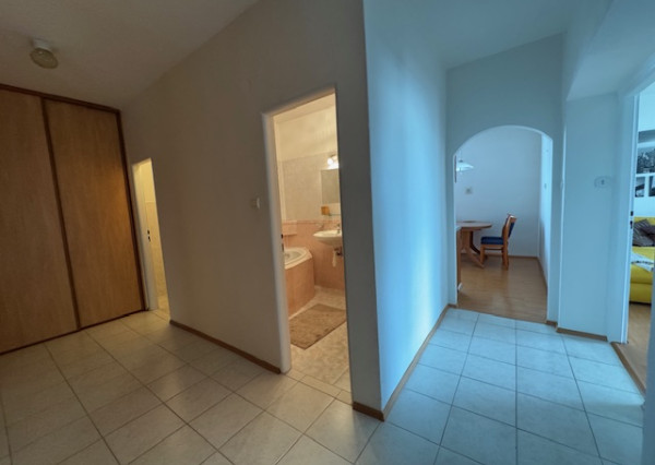 Veľkometrážny 2-izb. byt na Pionierskej v Novom Meste