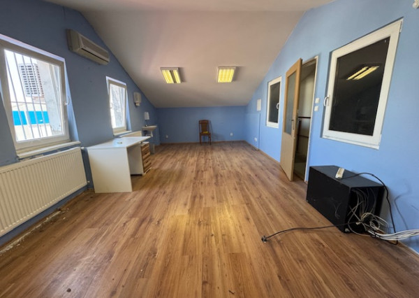 Predaj polovice objektu 500 m2 na KP/OP/sklad St. Vajnorská