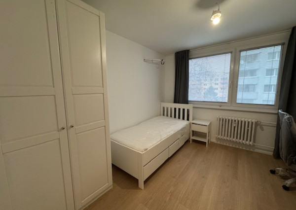 PRIPRAVUJEME: 4-izb. byt na Lachovej v Petržalke