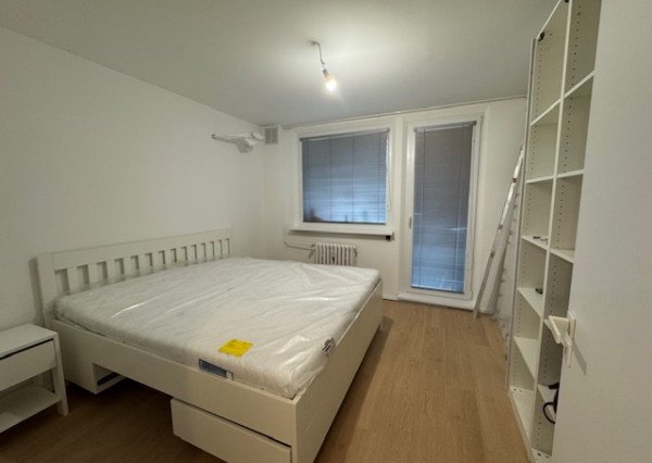 PRIPRAVUJEME: 4-izb. byt na Lachovej v Petržalke