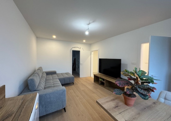 PRIPRAVUJEME: 4-izb. byt na Lachovej v Petržalke