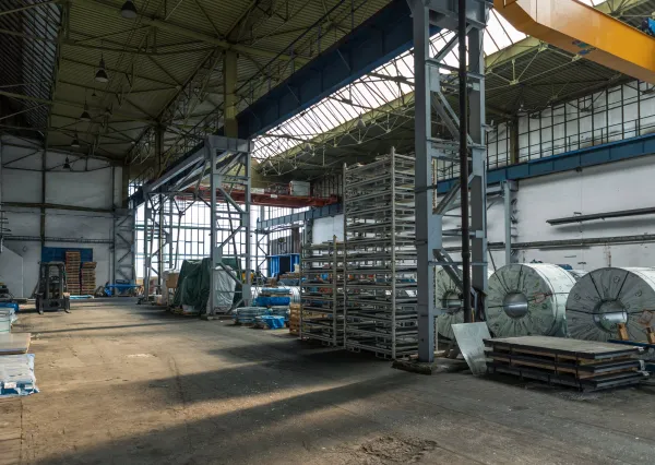 Hala na predaj v Trnave