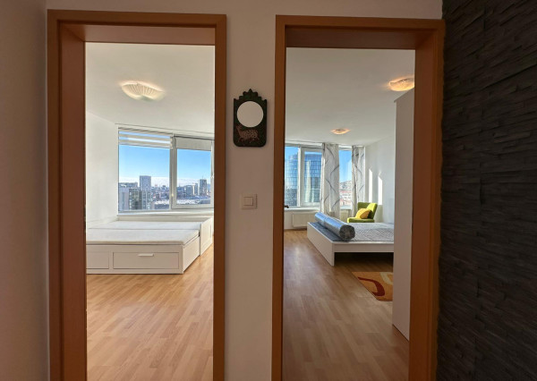 TRI VEŽE - 3 izbový byt