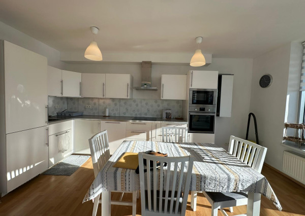 TRI VEŽE - 3 izbový byt