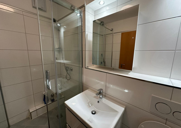 TRI VEŽE - 3 izbový byt