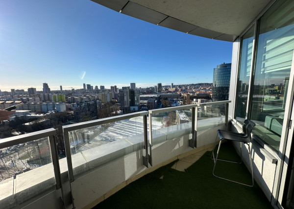 TRI VEŽE - 3 izbový byt